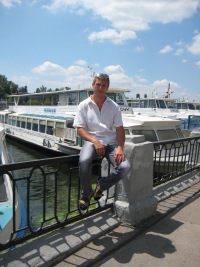 Степан Курят