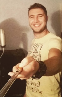 Артем Pilot