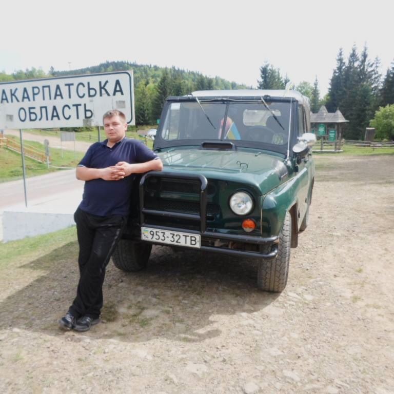 Тарас Букса
