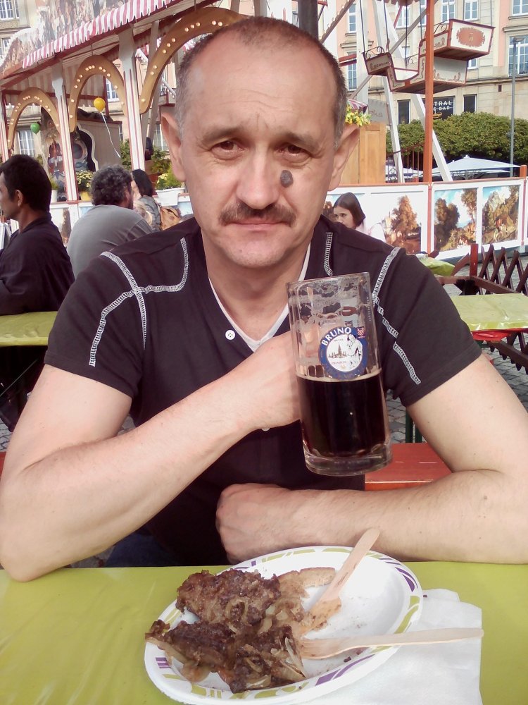 Олег Вовк