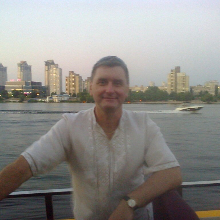 Сергей Лысенко