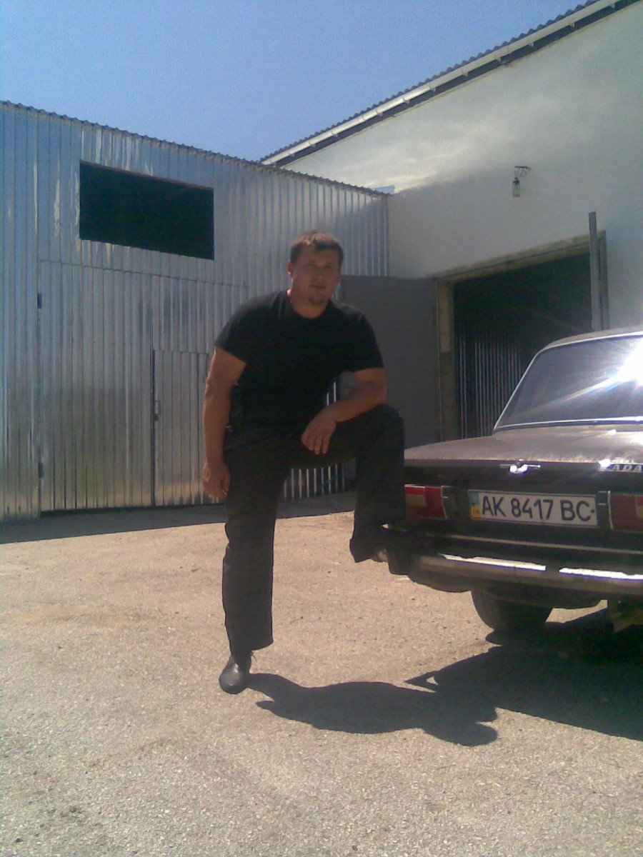 Роман Мельник