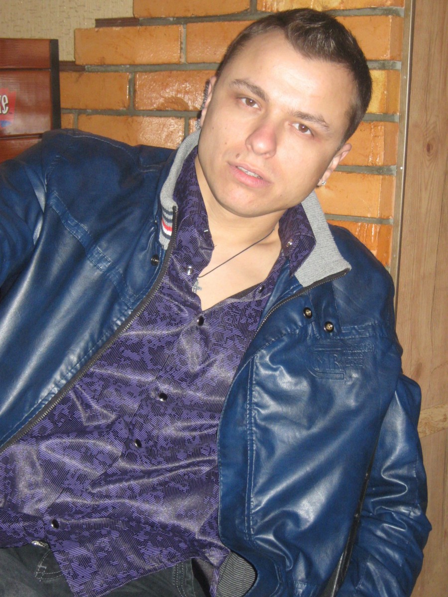 Виталий Костенко