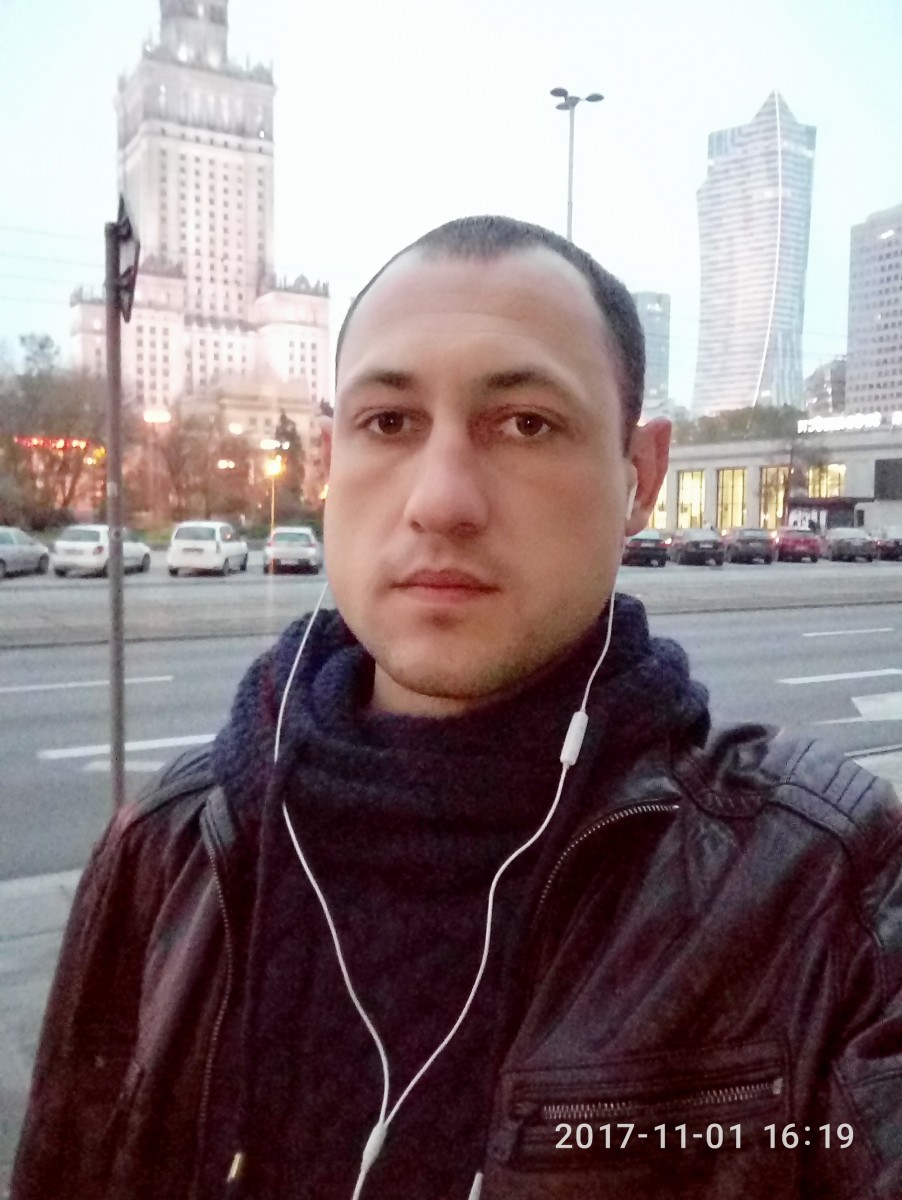Женя Подпрятов