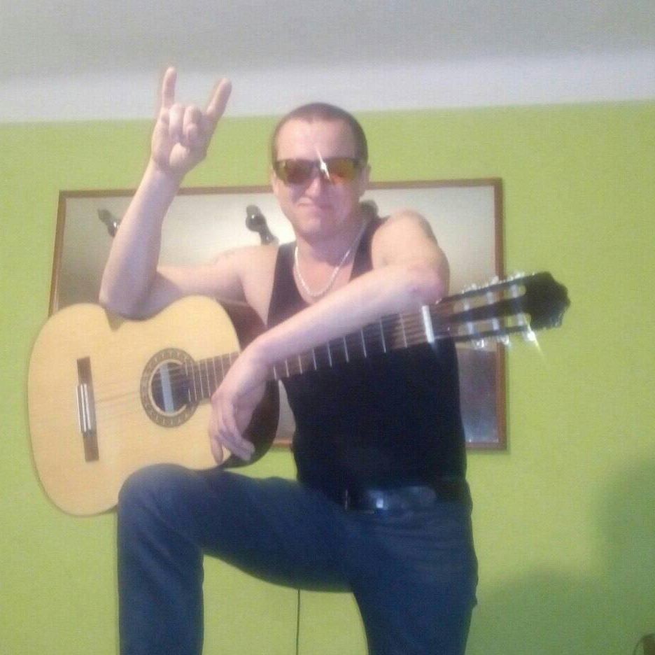 Ruslan  Slabukarov