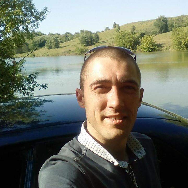 Александр Лялька
