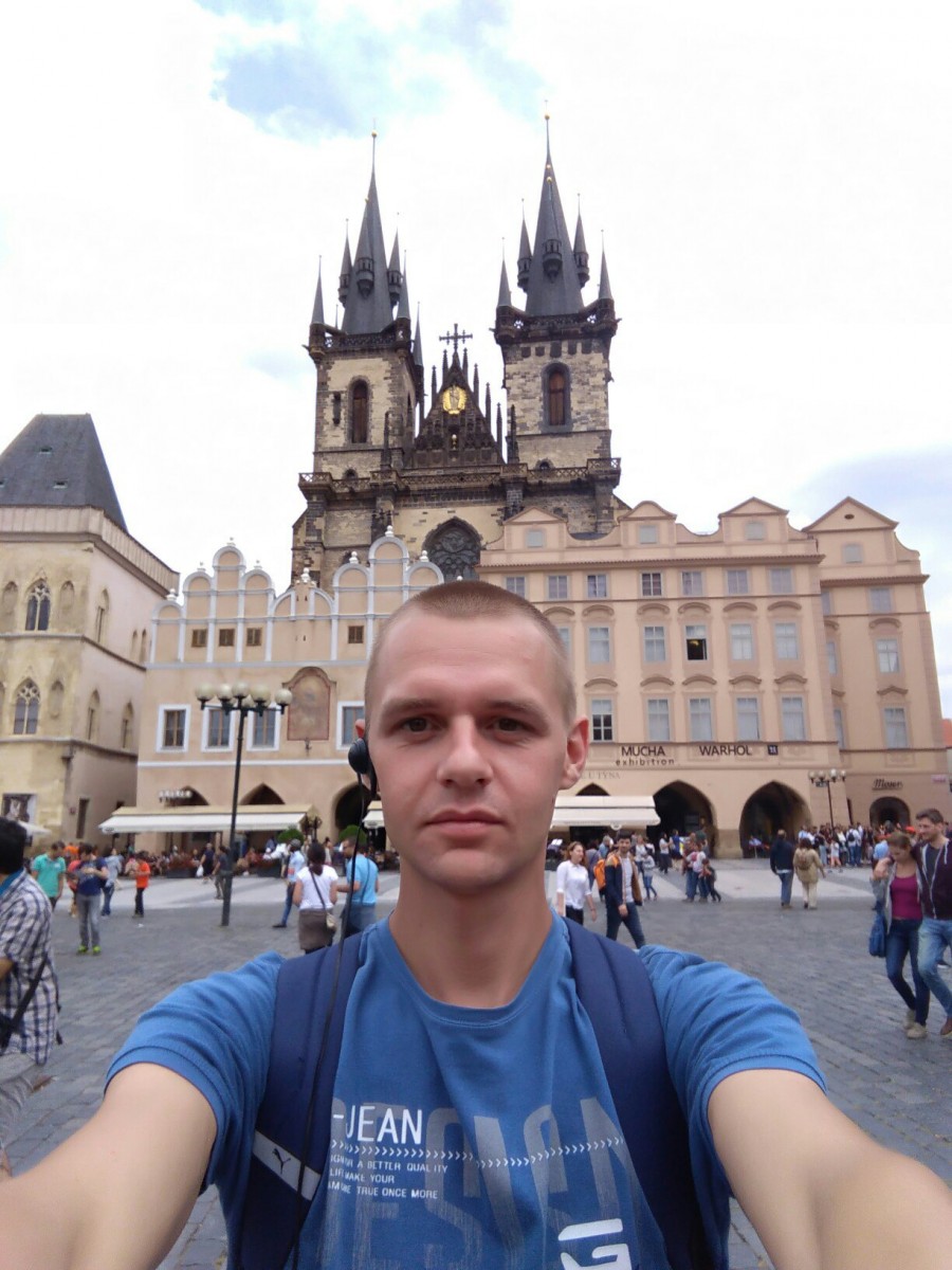 Дмитрий Корниенко