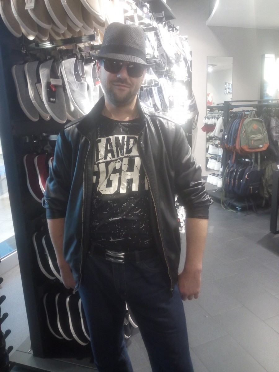 Andrew Zam 
