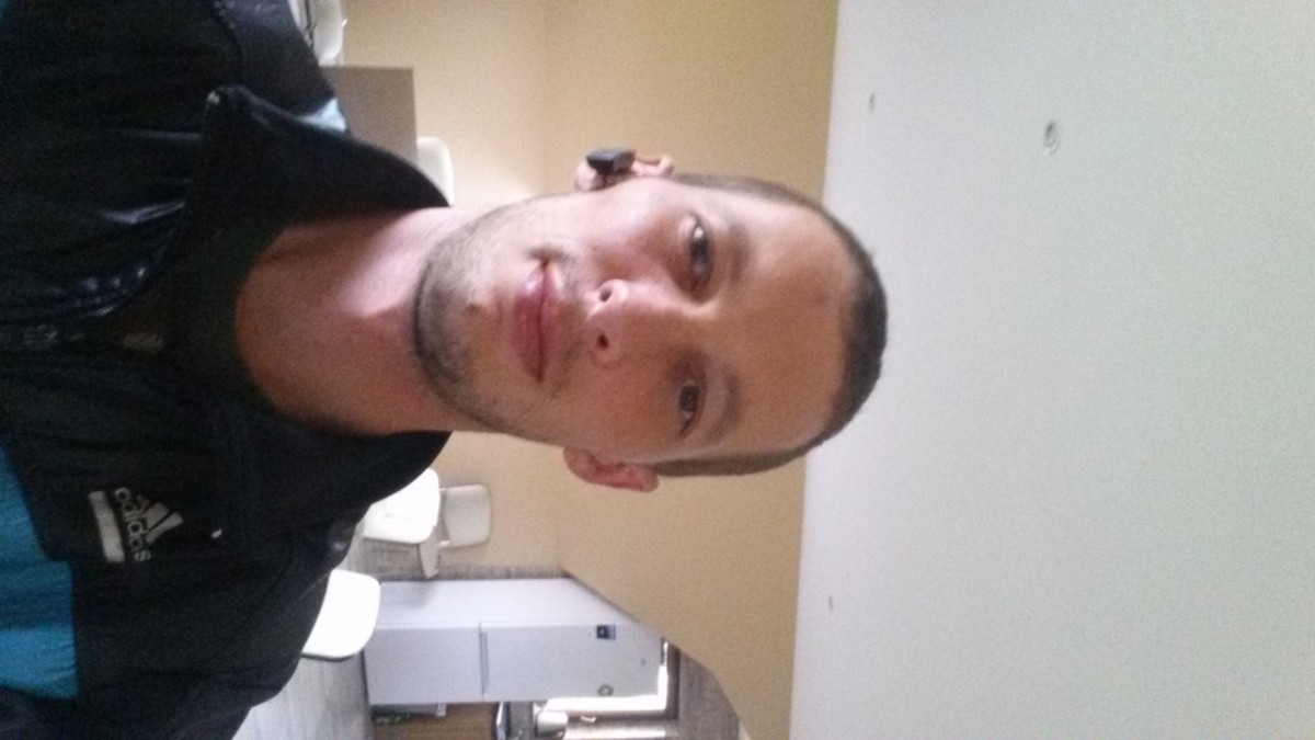 Наркис Симоник