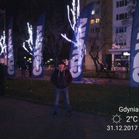 Эдуард Оной