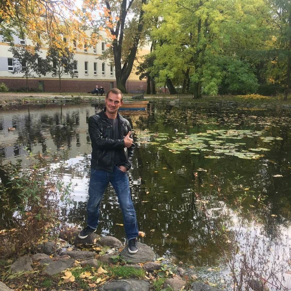 Алексей Бондаренко