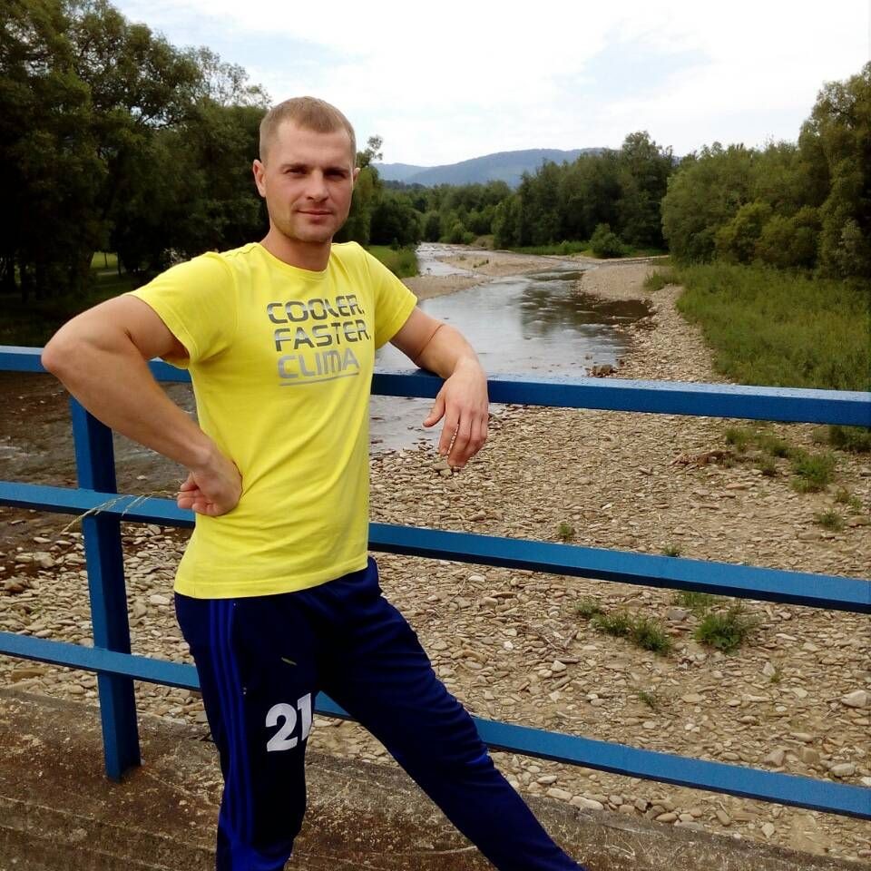 Roman Kholoduik