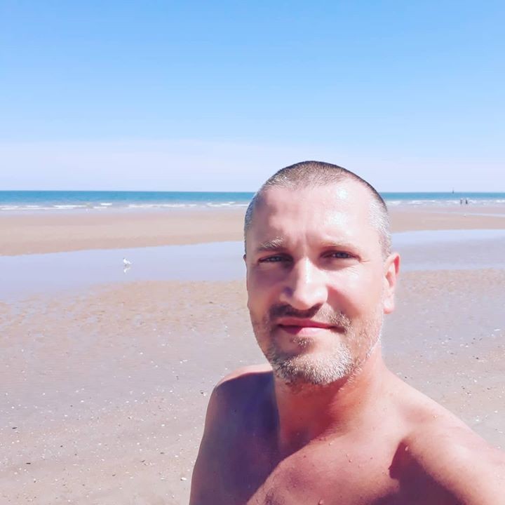 Роман Дуркот