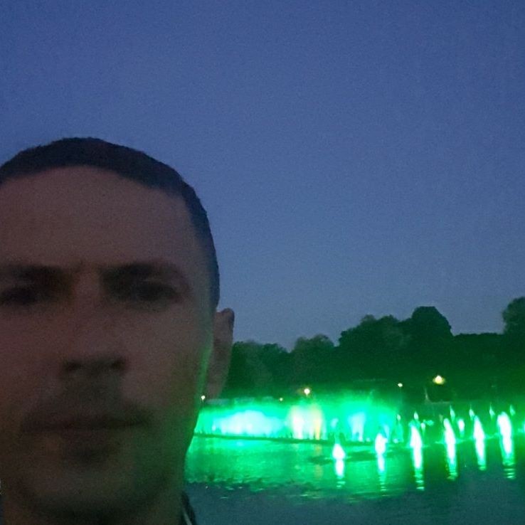 Роман Лакоцький