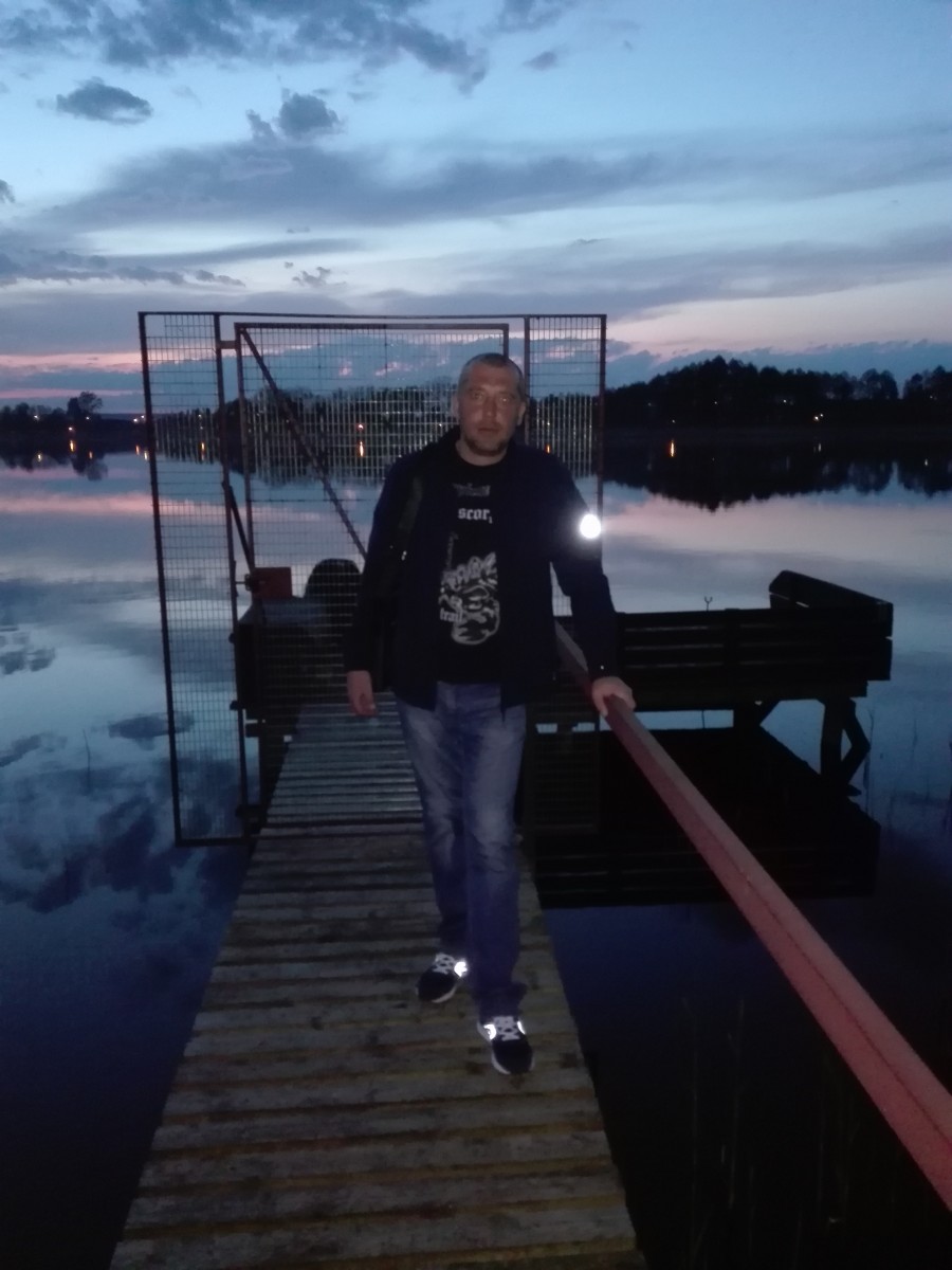 Игорь Николайчук