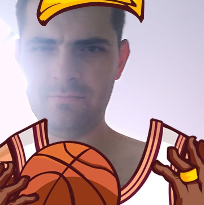 Руслан Сахарнюк