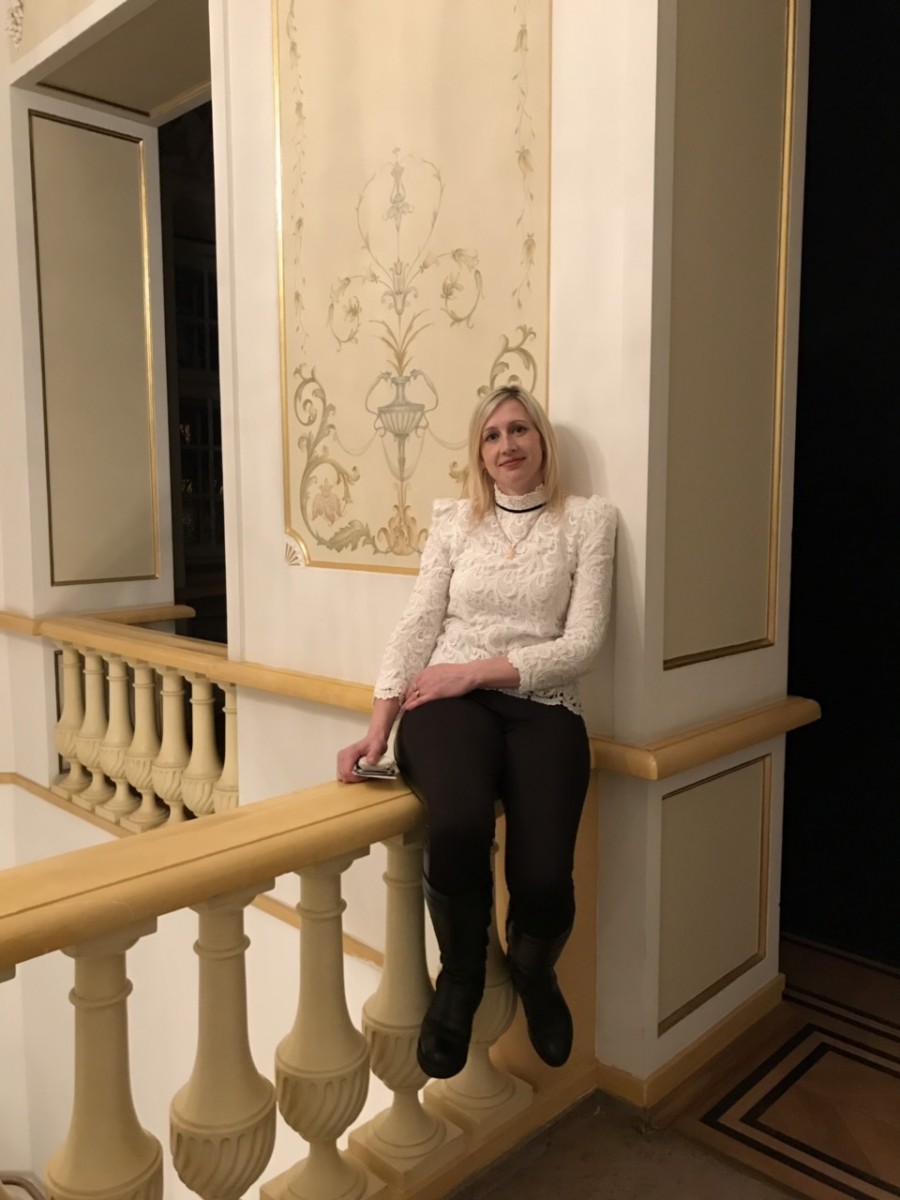 СвітланаСвітлана 