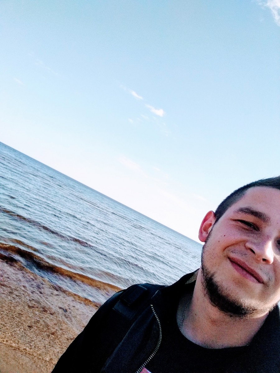 Антонмирний 