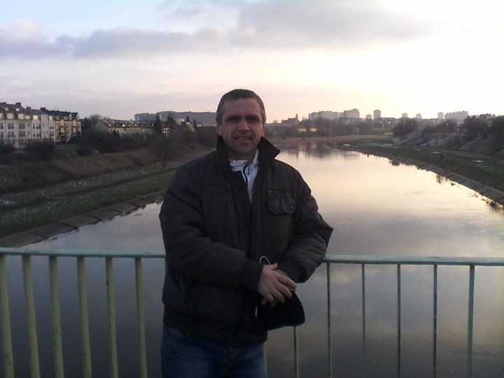 Юрий Белоус