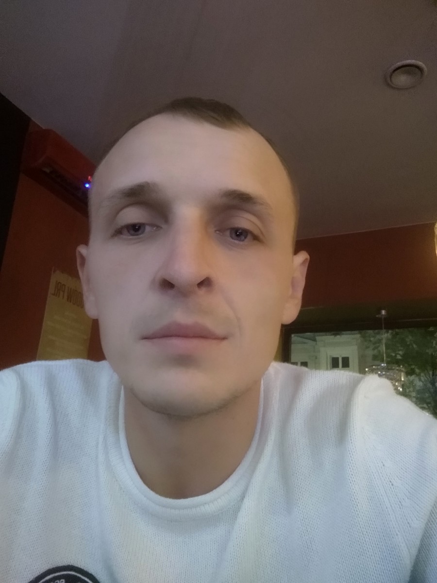 Alex19 