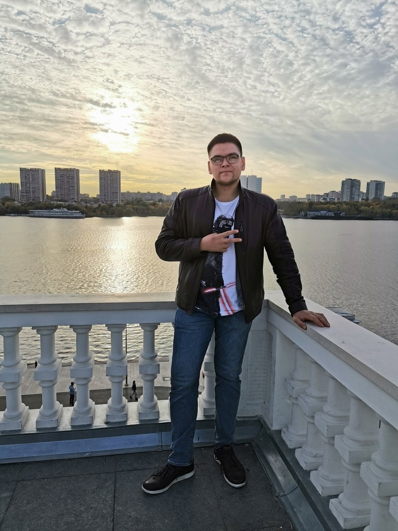 Ярослав Жуков 