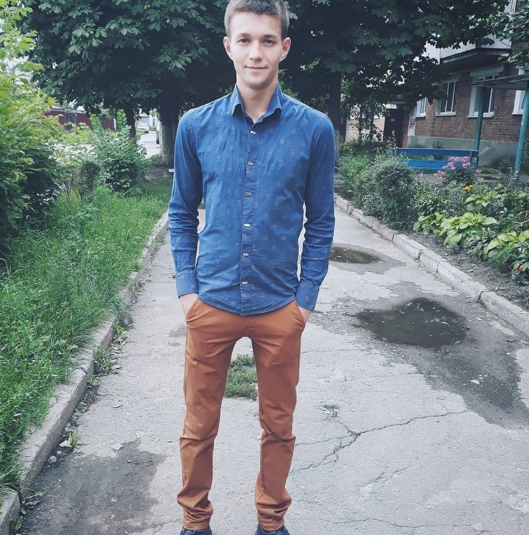 Артем Стоцький