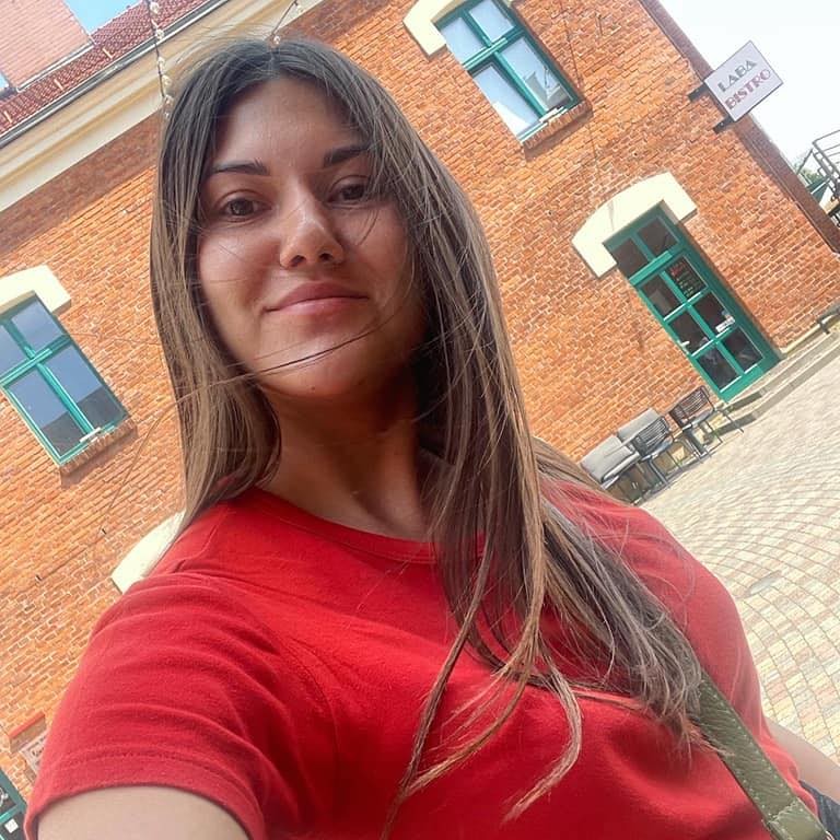 Lena Zviahintseva