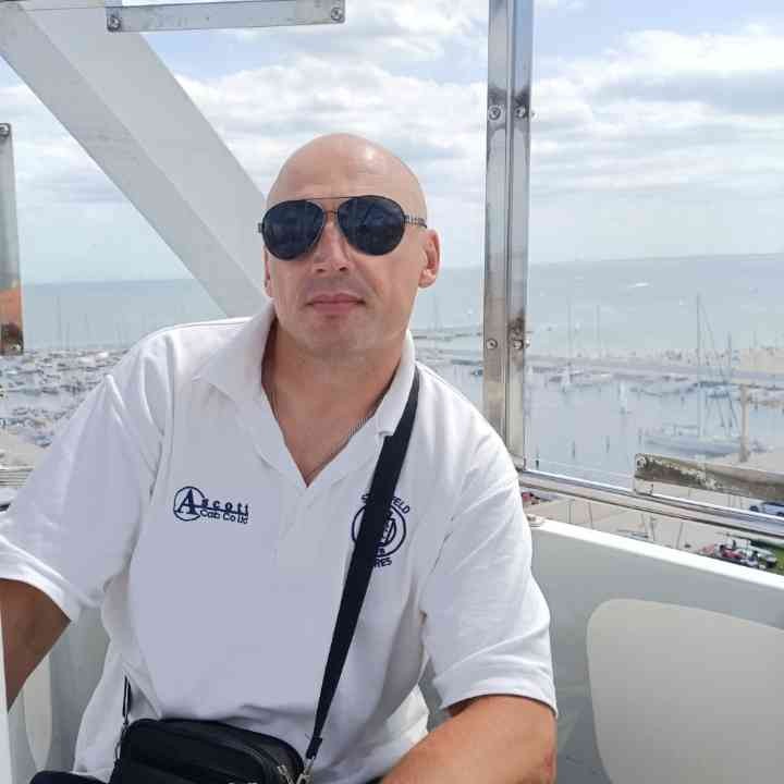 Денис Лауш