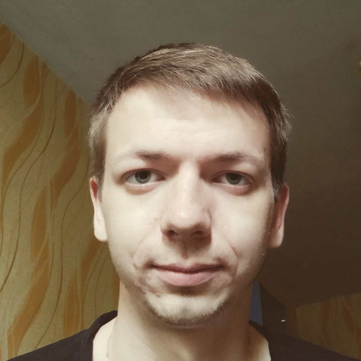 Mr.Nikolas 