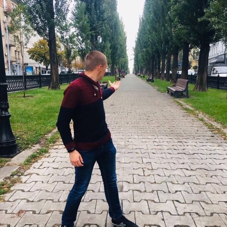Саша Карась